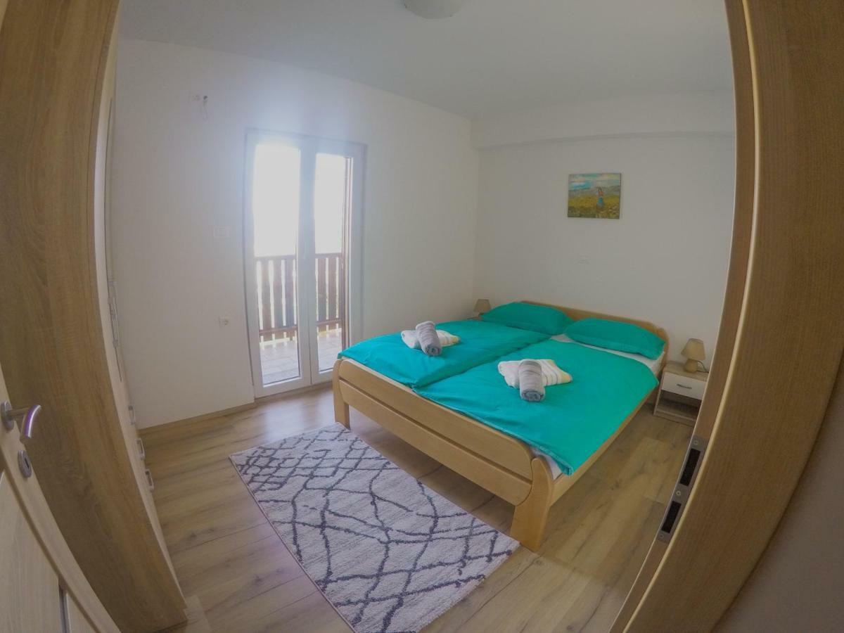 Appartamento Prenocisca Rusjan Rence Esterno foto